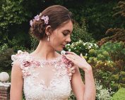My top 6 tips for choosing the right bridal hairstyle
