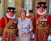 A special outfit for a visit to the Palace