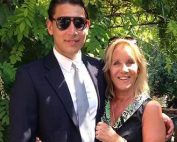 When wearing a long dress as Mother of the bride or Mother of the groom is the right thing to do